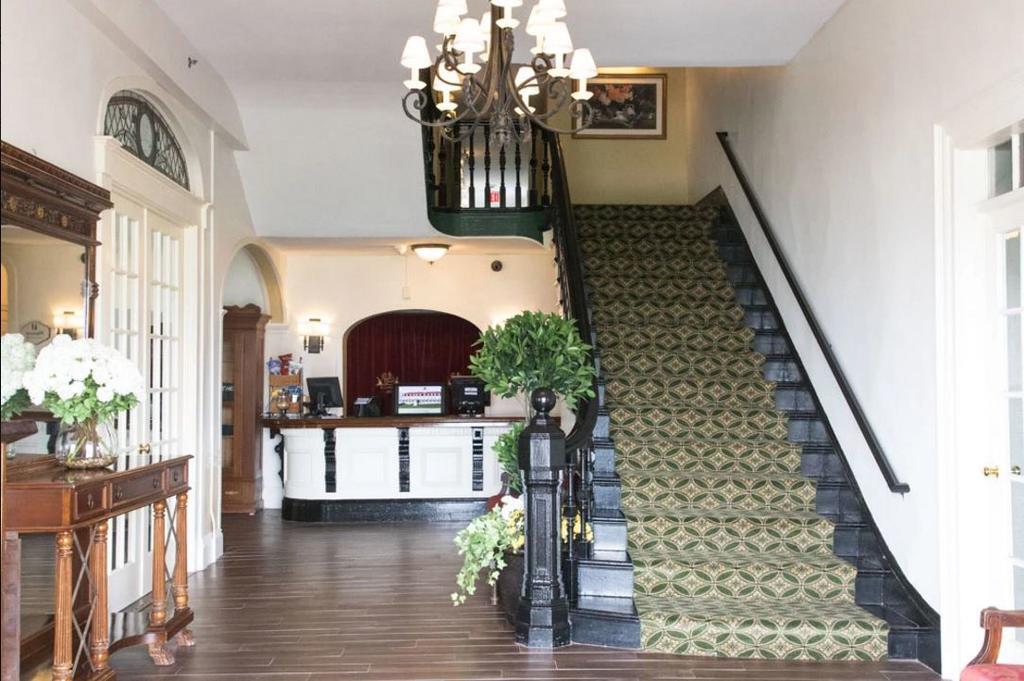 ניו שורהאם Spring House Hotel מראה חיצוני תמונה